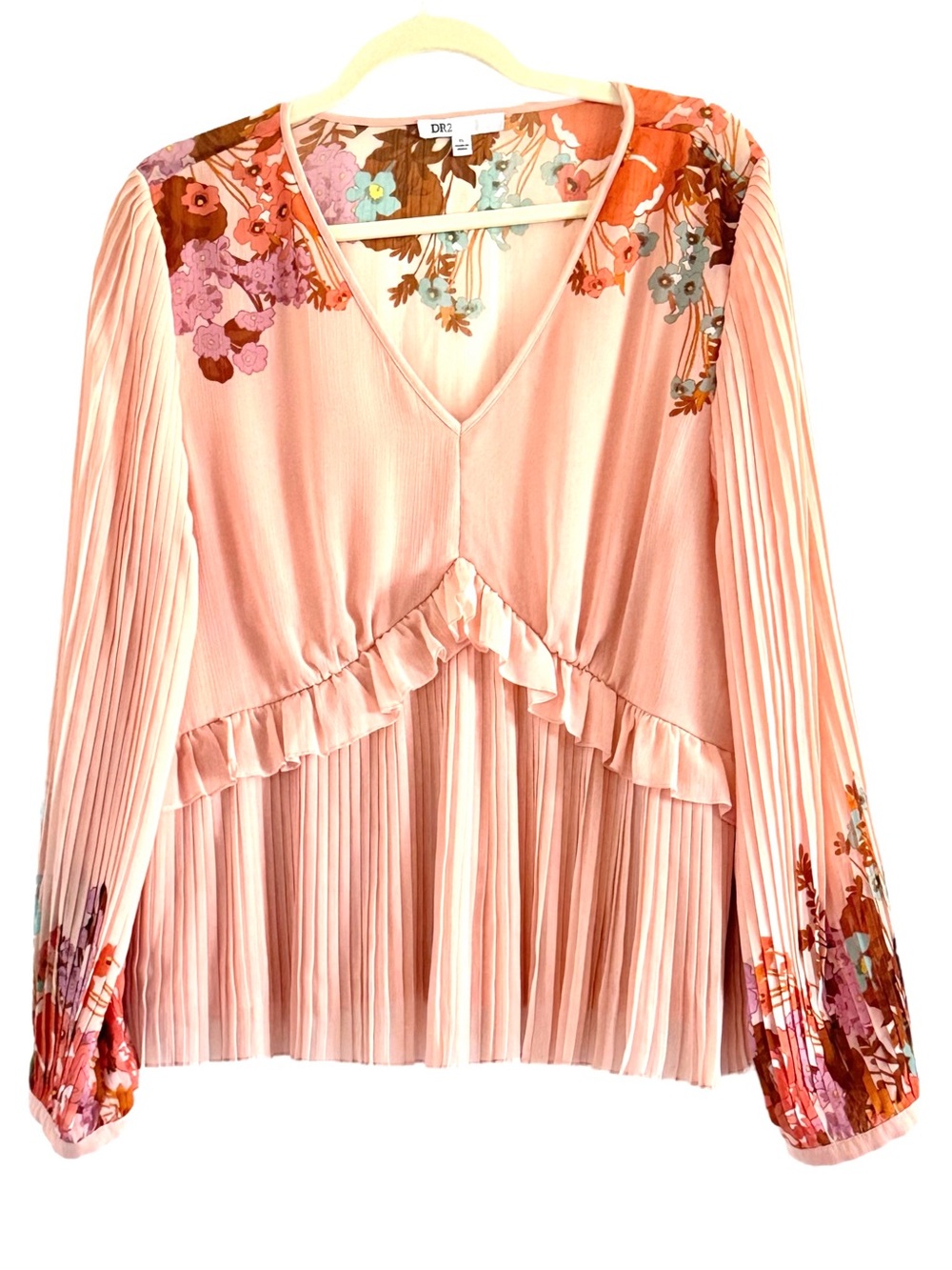 DR2 Blush Pink Pleated V-Neck Blouse with Floral Accents XL